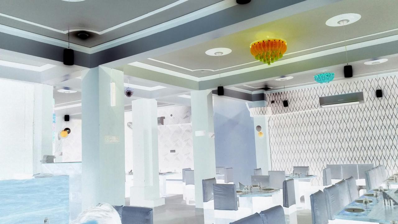 The Royal Hotel Chhatarpur Exterior photo