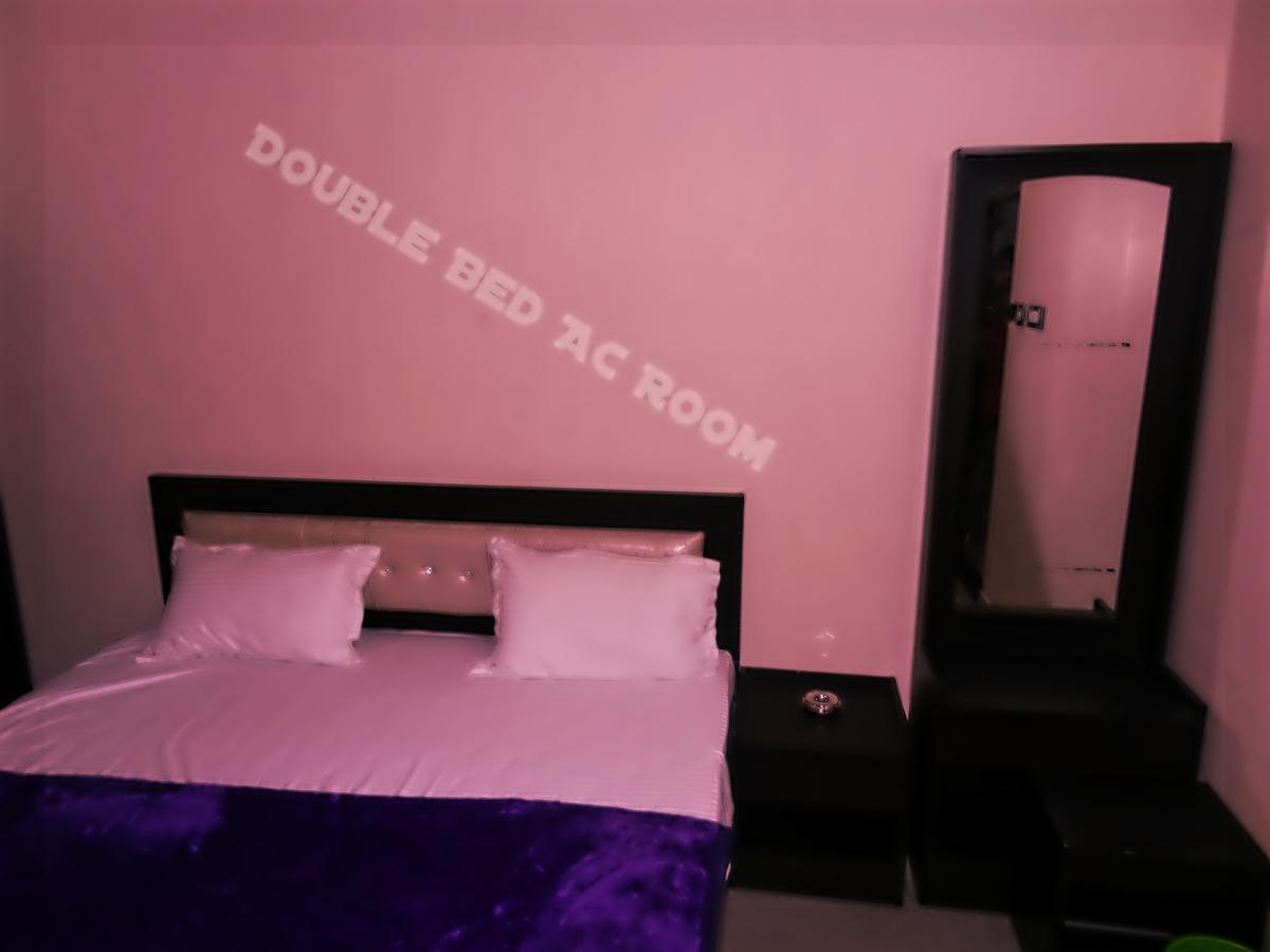 The Royal Hotel Chhatarpur Exterior photo